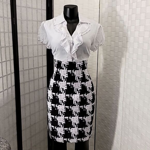 VOIR VOIR TWO-TONED SHORT SLEEVE SILK TOP DRESS - Picture 1 of 12